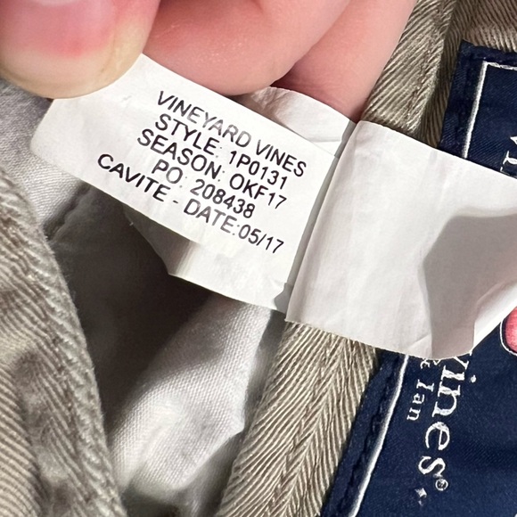 Vineyard Vines Shep&Ian Men's Khaki Slim Fit Cotton Twill Club Pants - Picture 6 of 10